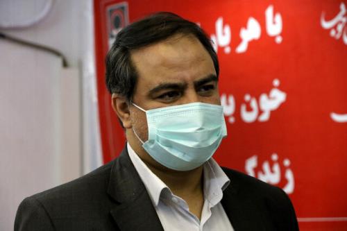 ایرانی ها ۱۰۰ درصد اهدای خون داوطلبانه دارند