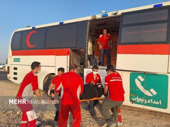 انحراف از جاده اتوبوس حامل زوار ایرانی ۴۳ نفر مصدوم شدند