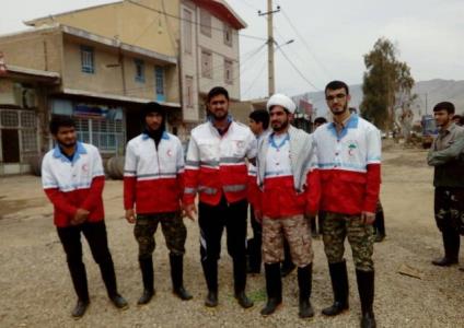 برنامه های گسترده جهادی در مقابله با كرونا از قم آغاز شد